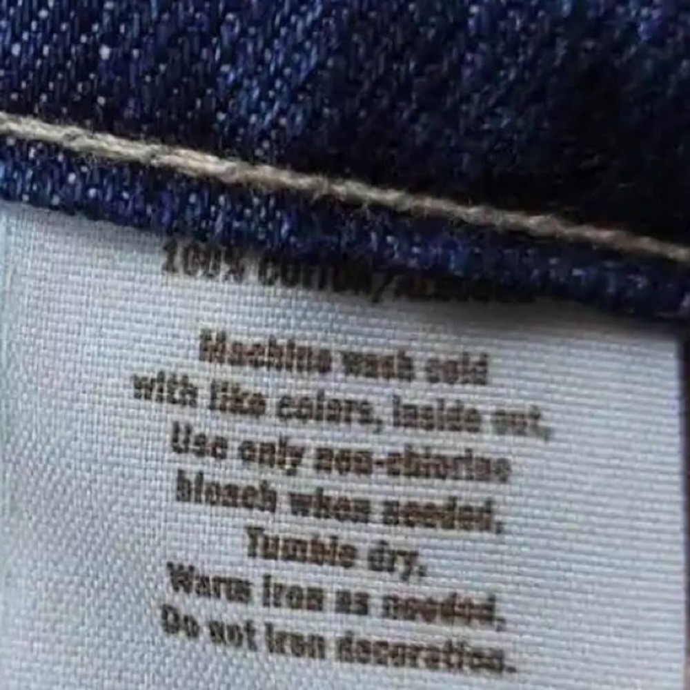 DECREE Junior's Distressed Medium Stonewash Jeans - Picture 6 of 10